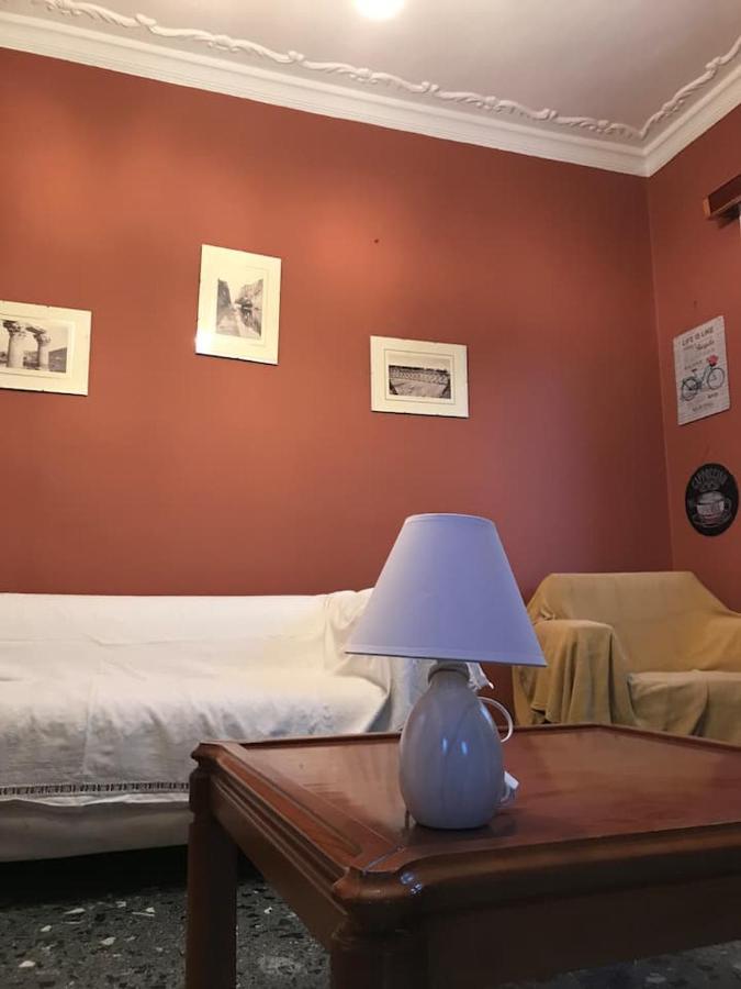 Villa T&T House à Lechaio Extérieur photo